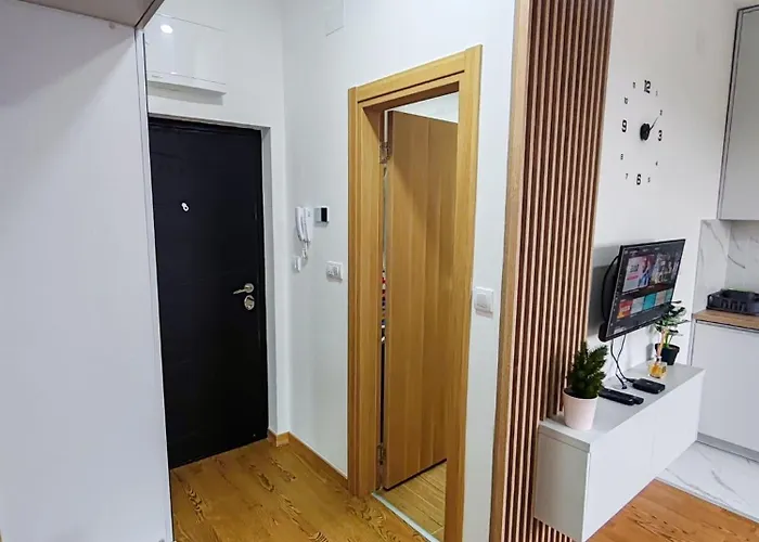 شقة T2 زلاتيبور